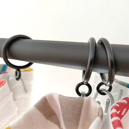 Sorte metallringer for gardinstang