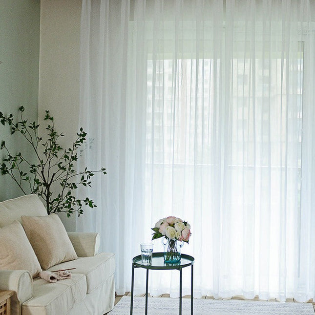 Moderne hvit gjennomsiktig gardin stue