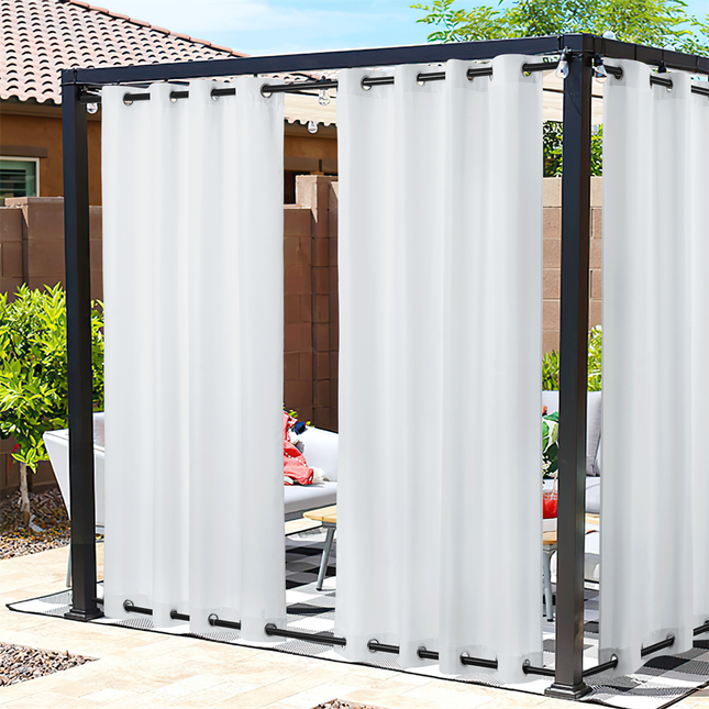 Oransje utegardin for hagepaviljong