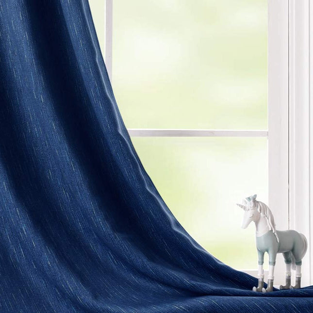 Ensfarget lystett gardin med struktur