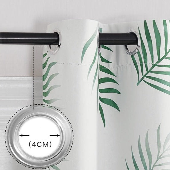 Hvit gardin med grønt palmebladmønster