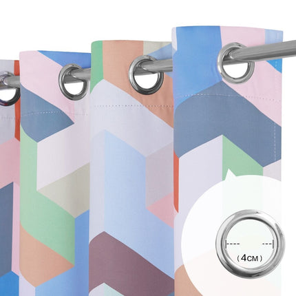 Fargerik utendørs gardin med mønster