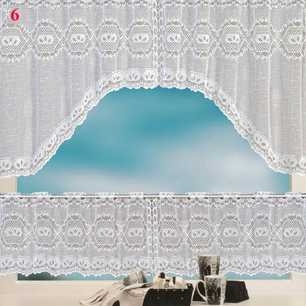 Klassisk blondekappe til kjøkkenvindu