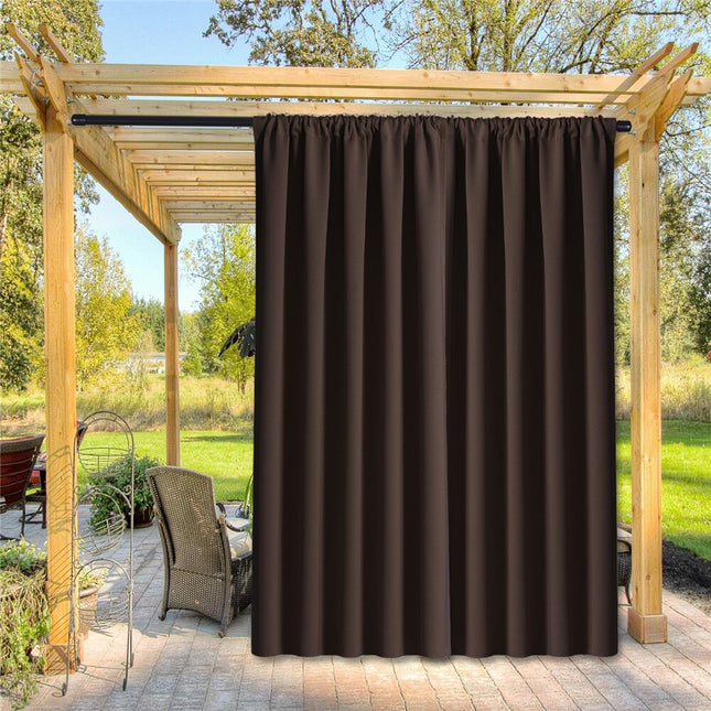 Brun vanntett utegardin for balkong