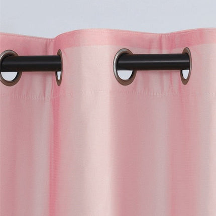 Lystett gardin med gradert farge