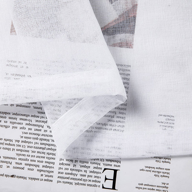 Ensfarget hvit tynn gardin med maljer