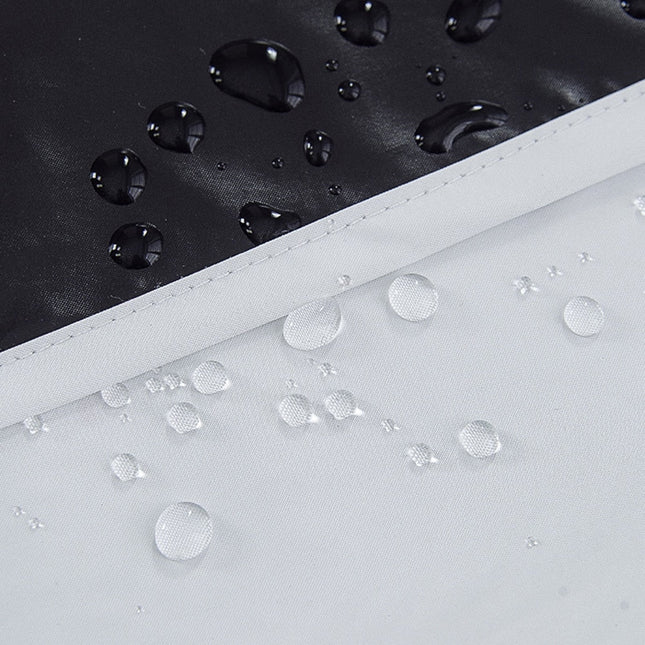 Hvit vannavstøtende utendørsgardin