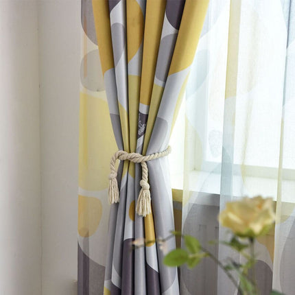 Lystett gardin Ermita med abstrakt mønster