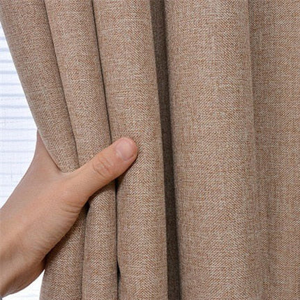 Kremfarget lystett gardin for stue