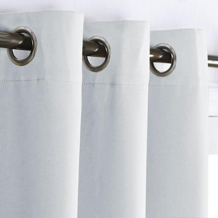 Lystett gardin Bergen med maljer