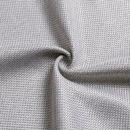Grå gardin med strukturert vev