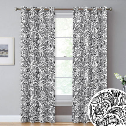 Dekorativ gardin med grått paisleymønster