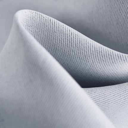 Ensfarget lystett gardin Agder