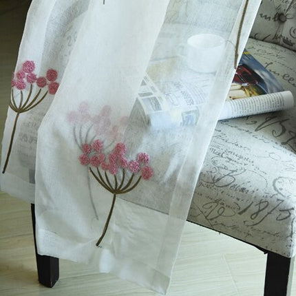 Dusrosa tynn gardin med broderi