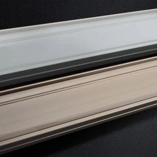 Fleksibel gardinskinne for buede vegger