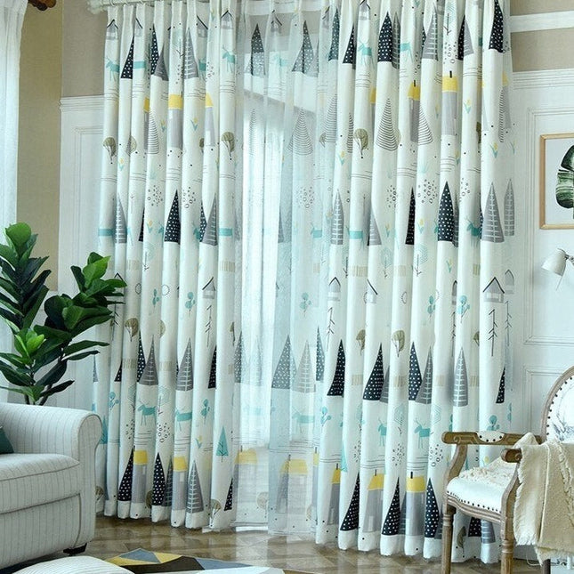 Mørkleggingsgardin med skogsmotiv for barnerom