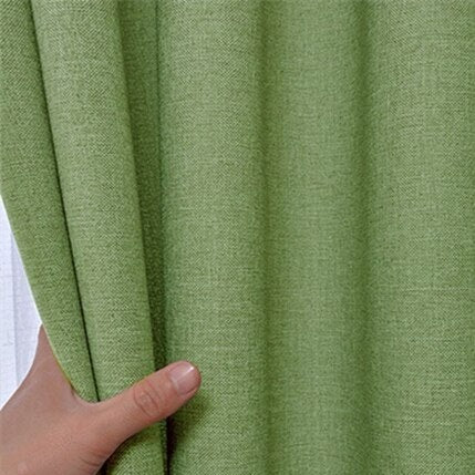 Eplegrønn lystett gardin til barnerom