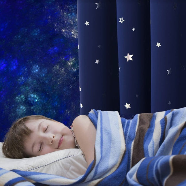 Rosa lystett gardin for barnerom