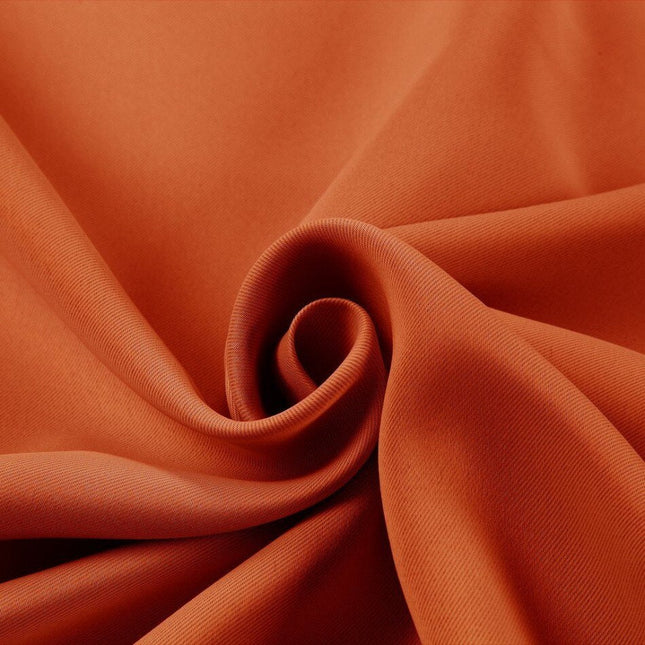 Ensfarget lystett gardin Agder