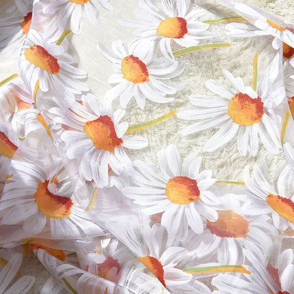 Tynn gardin med tusenfryd blomstermønster