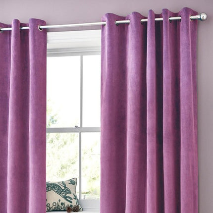 Lilla lystett gardin i velur