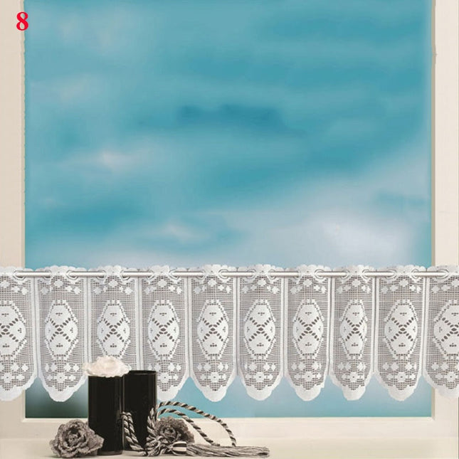 Klassisk blondekappe til kjøkkenvindu