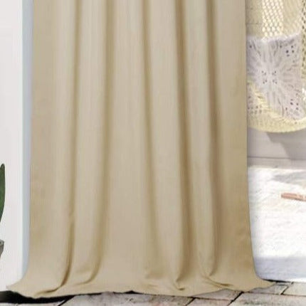 Utegardin med skjulte hemper