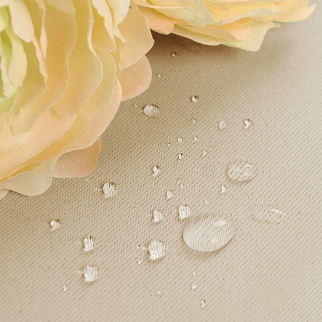 Utegardin med skjulte hemper