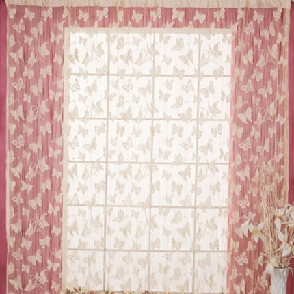 Tynn gardin med vakkert sommerfuglmønster