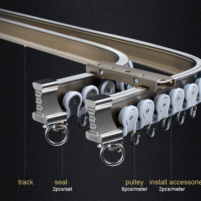 Fleksibel gardinskinne for buede vegger