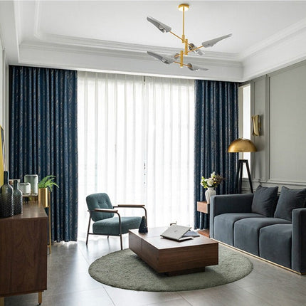 Midnattsblå lystett gardin med tekstur