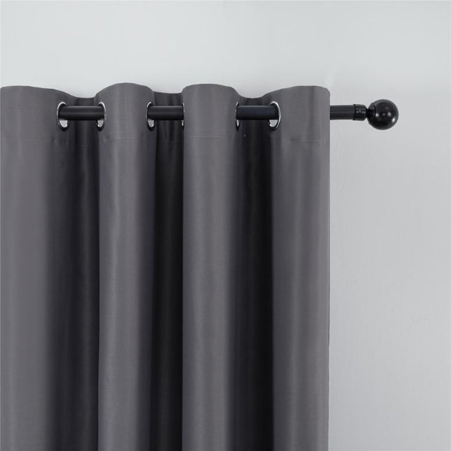 Antrasittgrå mørkleggingsgardin Salto i sateng