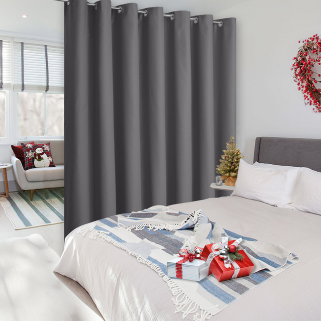 Hvit mørkleggingsgardin for soverom