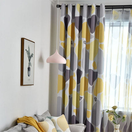 Lystett gardin Ermita med abstrakt mønster