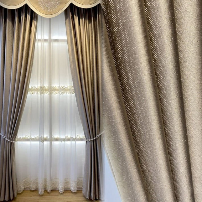 Mørkleggingsgardin Lafayette med en glitrende finish