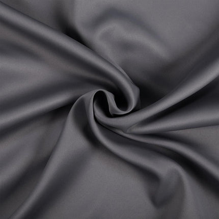 Ensfarget lystett gardin Agder