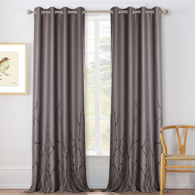 Moderne gardin med grenmønster