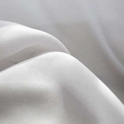 Tettvevd og elegant voilegardin