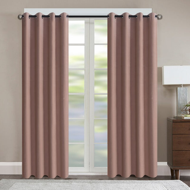 Lystett gardin i gammelrosa farge