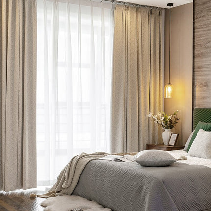 Kremhvit lystett gardin med teksturmønster