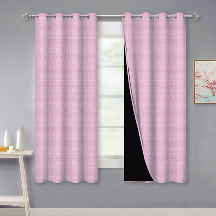 Strukturert lystett gardin med maljer