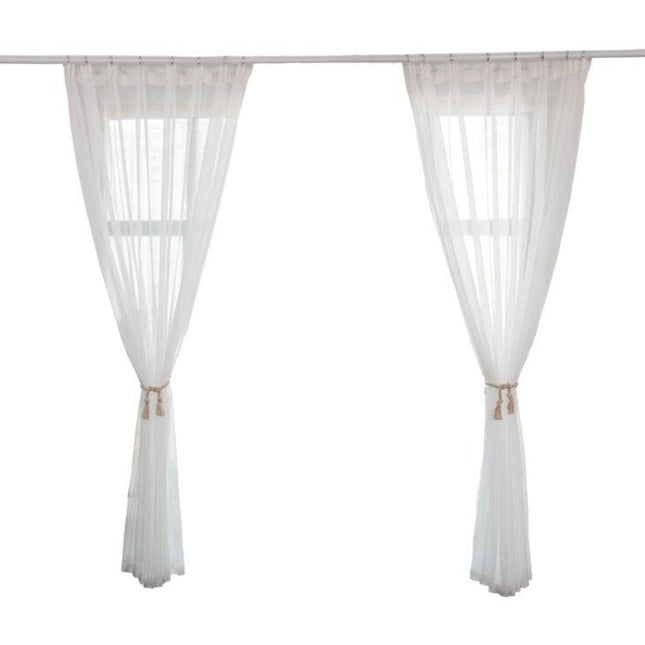 Lett gardin med subtil glittereffekt