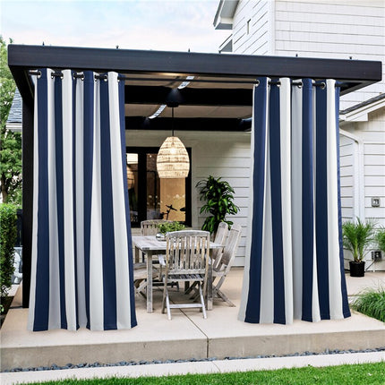 Stripete utegardin for balkong og terrasse