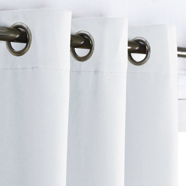 Ensfarget lystett gardin Agder