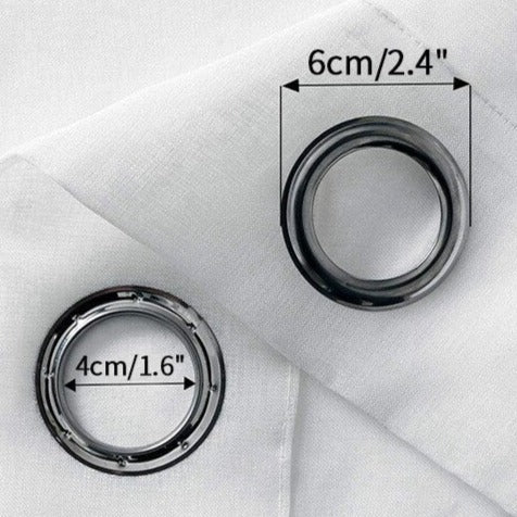 Lett og transparent utegardin