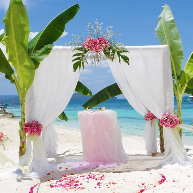 Hvite florlette gardiner for dekorasjon