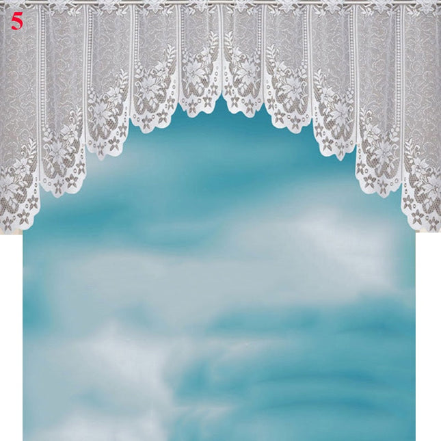 Klassisk blondekappe til kjøkkenvindu