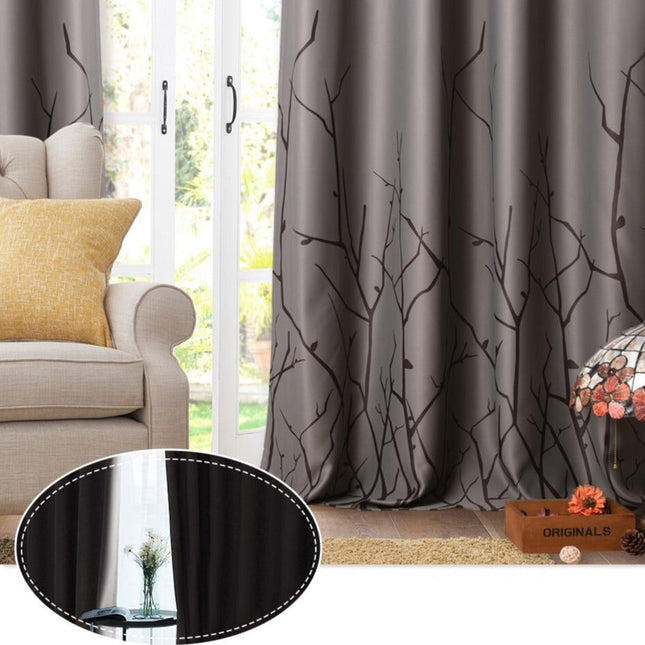 Moderne gardin med grenmønster