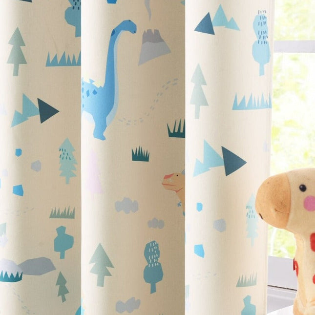 Beige mørkleggingsgardin til barnerom med dinosaurer