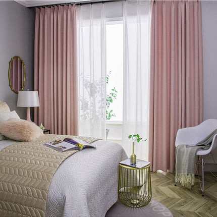 Lystett rosa gardin for soverommet